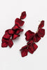 Laden Sie das Bild in den Galerie-Viewer, Rote Blütenblatt Ohrringe