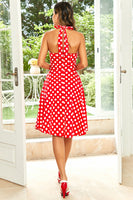 Laden Sie das Bild in den Galerie-Viewer, Hepburn Stil Neckholder Rote Knopf Polka Dots Rockabilly Kleid
