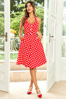 Laden Sie das Bild in den Galerie-Viewer, Hepburn Stil Neckholder Rote Knopf Polka Dots Rockabilly Kleid