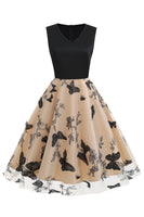 Laden Sie das Bild in den Galerie-Viewer, Schwarzes V-Ausschnitt Vintage Kleid aus den 1950er Jahren mit Applikationen