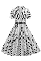 Laden Sie das Bild in den Galerie-Viewer, Hepburn Stil V Ausschnitt Blau Polka Dots 1950er Jahre Kleid