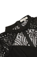 Laden Sie das Bild in den Galerie-Viewer, Schwarzes A-Linie Langarmkleid aus den 1950er Jahren mit Spitze