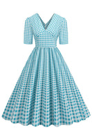 Laden Sie das Bild in den Galerie-Viewer, Schwarzes V-Ausschnitt kariertes Kleid mit kurzen Ärmeln aus den 1950er Jahren