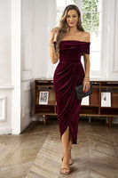 Laden Sie das Bild in den Galerie-Viewer, Braunes schulterfreies figurbetontes Arbeitskleid