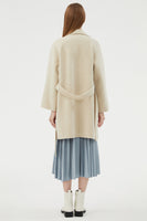 Laden Sie das Bild in den Galerie-Viewer, Schwarzer wendbarer Wollmantel mit langem Revers und Gürtel