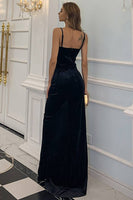 Laden Sie das Bild in den Galerie-Viewer, Schwarzes Spaghettiträger Langes Partykleid mit Rüschen und Schlitz