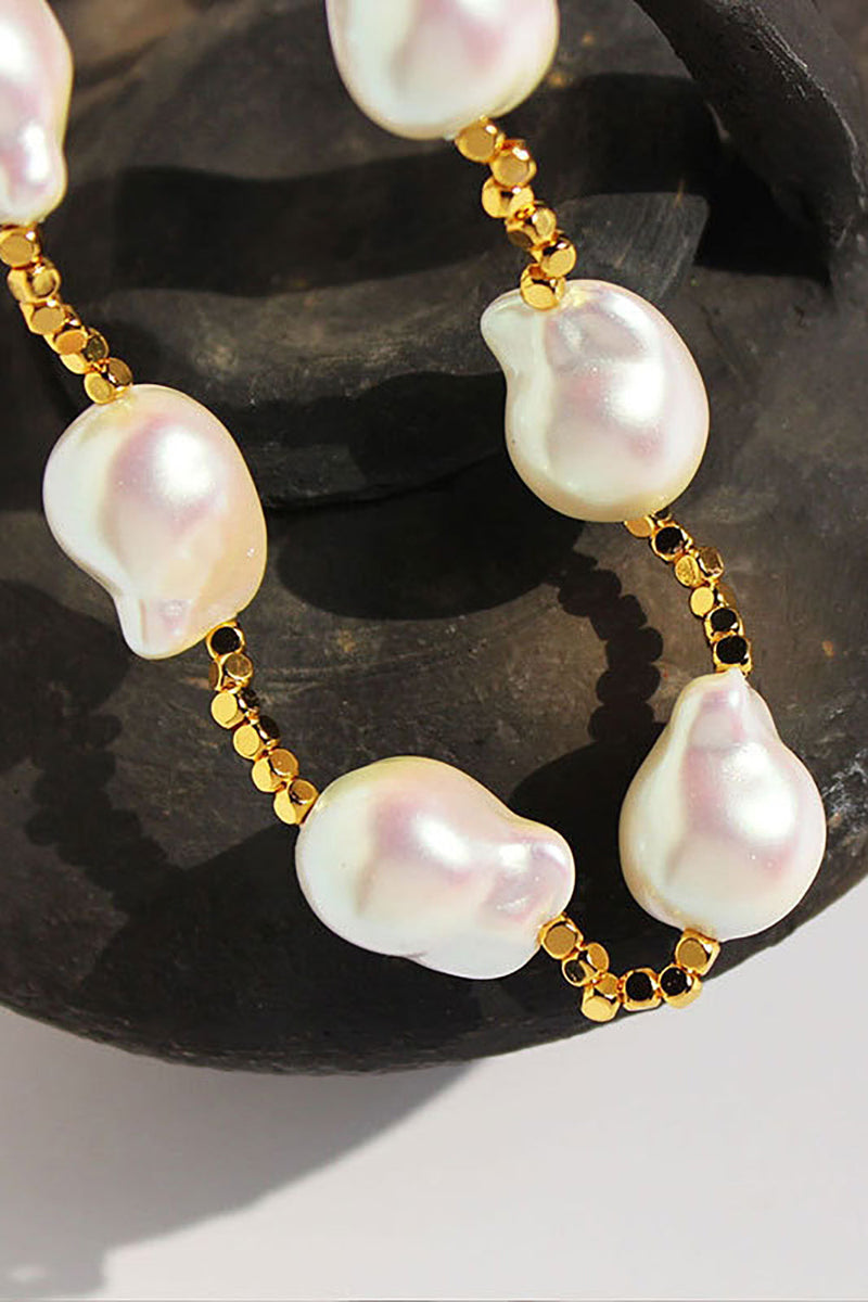 Laden Sie das Bild in den Galerie-Viewer, Speziell geformte Perlengold Halskette