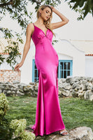 Laden Sie das Bild in den Galerie-Viewer, Meerjungfrau Fuchsia Perlen Ballkleid mit Schlitz