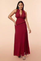 Laden Sie das Bild in den Galerie-Viewer, Burgunderrotes Neckholder Rüschen Ballkleid mit Schlitz