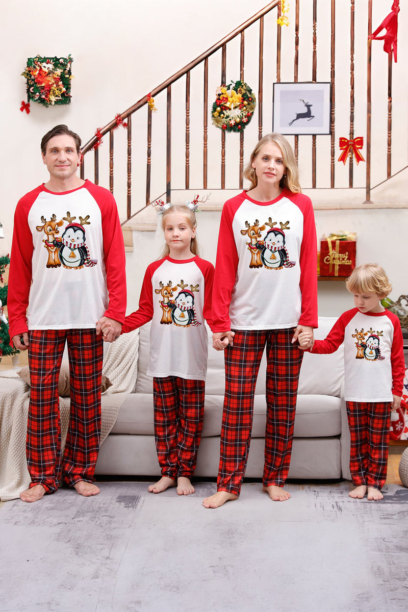 Laden Sie das Bild in den Galerie-Viewer, Passender rot karierter Familienpyjama zu Weihnachten