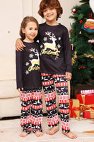 Laden Sie das Bild in den Galerie-Viewer, Weihnachtliches schwarzes Hirsch und Schneeflocke Familie passendes Pyjama-Set
