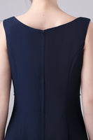 Laden Sie das Bild in den Galerie-Viewer, Marineblaues Kleid mit U-Boot-Ausschnitt A-Linie 2-teiliges Kleid für die Mutter der Braut