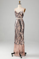 Laden Sie das Bild in den Galerie-Viewer, Glitzerndes zweiteiliges Etuikleid für den Abschlussball mit Fransen