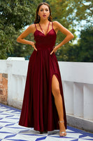 Laden Sie das Bild in den Galerie-Viewer, Langes  Burgundy Satin Kleid