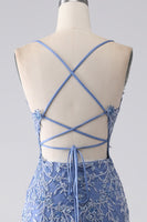 Laden Sie das Bild in den Galerie-Viewer, Graublaues Meerjungfrauen Spaghettiträger Kleid mit perlenbesetztem Rücken und Applikationen