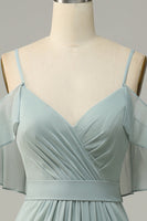 Laden Sie das Bild in den Galerie-Viewer, Dusty Sage Kalte Schulter A Linie Langes Brautjungfernkleid