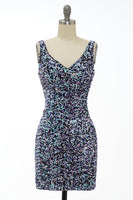 Laden Sie das Bild in den Galerie-Viewer, Schwarzes Pailletten Abiballkleid