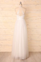 Laden Sie das Bild in den Galerie-Viewer, Hoher Hals Weißes Kleid