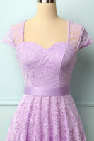 Laden Sie das Bild in den Galerie-Viewer, Lavendel Scoop Spitzenkleid