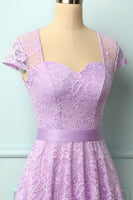 Laden Sie das Bild in den Galerie-Viewer, Lavendel Scoop Spitzenkleid