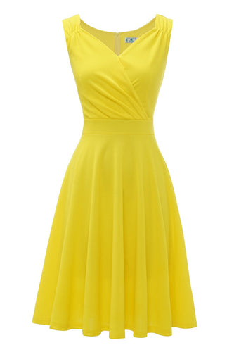 Gelbes Kleid mit V-Ausschnitt aus den 1950er Jahren