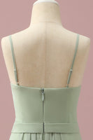 Laden Sie das Bild in den Galerie-Viewer, Salbei Chiffon Rundhalsausschnitt Junior Brautjungfernkleid mit Rüschen