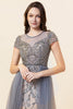 Laden Sie das Bild in den Galerie-Viewer, Glitzerndes graues perlen langes formelles Kleid