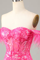 Laden Sie das Bild in den Galerie-Viewer, Schulterfreie Scheide Blaues kurzes Abiballkleid mit Feder