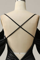 Laden Sie das Bild in den Galerie-Viewer, Meerjungfrau Schulterfreies Schwarz Offener Rücken Langes Ballkleid