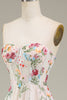 Laden Sie das Bild in den Galerie-Viewer, A-Linie Herzausschnitt Langes Korsett Ballkleid mit Blume