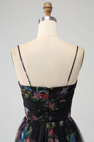 Laden Sie das Bild in den Galerie-Viewer, Schwarzes bedrucktes Spaghettiträger Ballkleid in A-Linie mit Schlitz