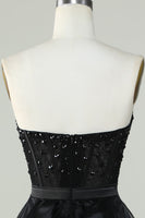 Laden Sie das Bild in den Galerie-Viewer, Prinzessin A Linie Herzausschnitt Schwarzes trägerloses Ballkleid Formales Abendkleid