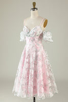 Laden Sie das Bild in den Galerie-Viewer, A-Linie Kalte Schulter Blume Bedrucktes rosa Cocktailkleid