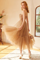 Laden Sie das Bild in den Galerie-Viewer, Khaki Polka Dots Korsett Ballkleid