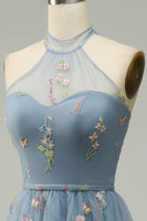 Laden Sie das Bild in den Galerie-Viewer, Neckholder A-Linie Tüll Ballkleid mit Stickerei