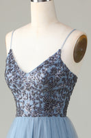 Laden Sie das Bild in den Galerie-Viewer, Perlenbesetzte Spaghettiträger Staubiges blaues Brautjungfernkleid