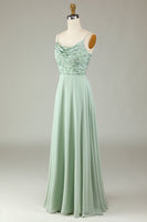 Laden Sie das Bild in den Galerie-Viewer, Spaghettiträger Perlen staubiges rosa Brautjungfernkleid