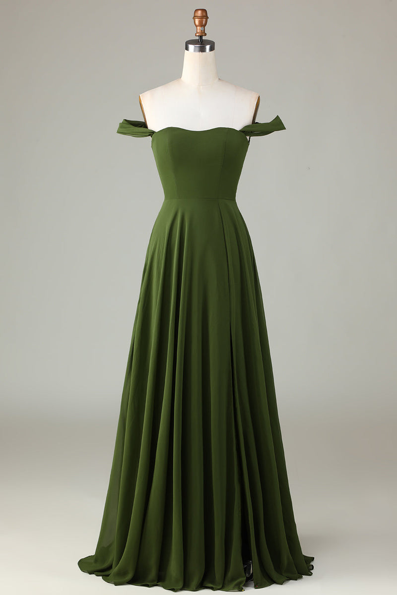 Laden Sie das Bild in den Galerie-Viewer, Schulterfreies olive Brautjungfernkleid mit Schlitz