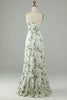 Laden Sie das Bild in den Galerie-Viewer, Asymmetrisches trägerloses bedrucktes grünes langes Brautjungfernkleid