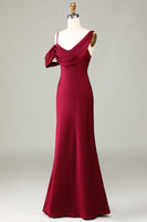 Laden Sie das Bild in den Galerie-Viewer, Meerjungfrau ärmelloses Cabemet Langes Brautjungfernkleid