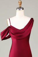 Laden Sie das Bild in den Galerie-Viewer, Meerjungfrau ärmelloses Cabemet Langes Brautjungfernkleid