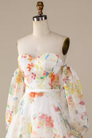 Laden Sie das Bild in den Galerie-Viewer, Elfenbein Blumen Brautkleid mit A-Linie und Ärmeln