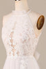 Laden Sie das Bild in den Galerie-Viewer, Charmantes A-Linie Neckholder Elfenbein Tüll Pinsel Schleppe Brautkleid mit Spitze