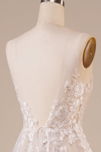 Rückenfreies elfenbein Brautkleid aus Tüll mit Stickerei