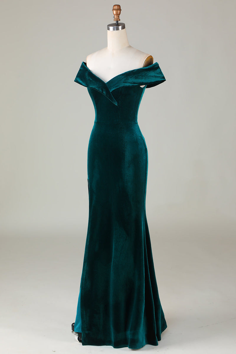 Laden Sie das Bild in den Galerie-Viewer, Schulterfreies Pfauengrünes Meerjungfrauen Brautjungfernkleid aus Samt mit Schlitz