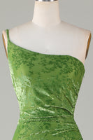 Laden Sie das Bild in den Galerie-Viewer, Samt Meerjungfrau Eine Schulter Oliv Brautjungfer Kleid