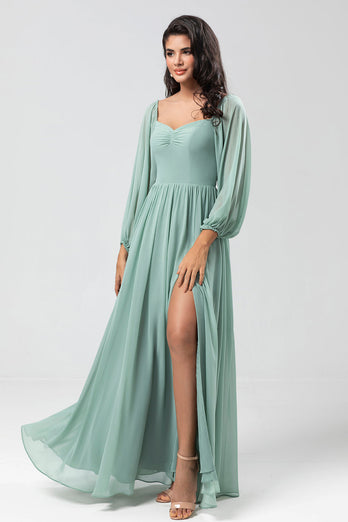 Schulterfreies grünes Brautkleid mit langen Ärmeln und Schlitz