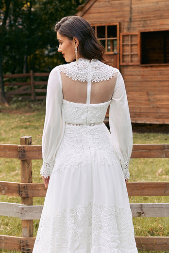 Elfenbein Boho Brautkleid mit langen Ärmeln und Spitze