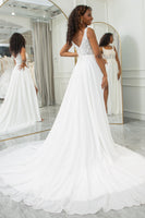 Laden Sie das Bild in den Galerie-Viewer, Elfenbein Boho Chiffon Brautkleid mit Rundhalsausschnitt und Spitze