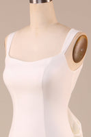 Laden Sie das Bild in den Galerie-Viewer, Einfaches elfenbein Meerjungfrauen Brautkleid mit Schleife